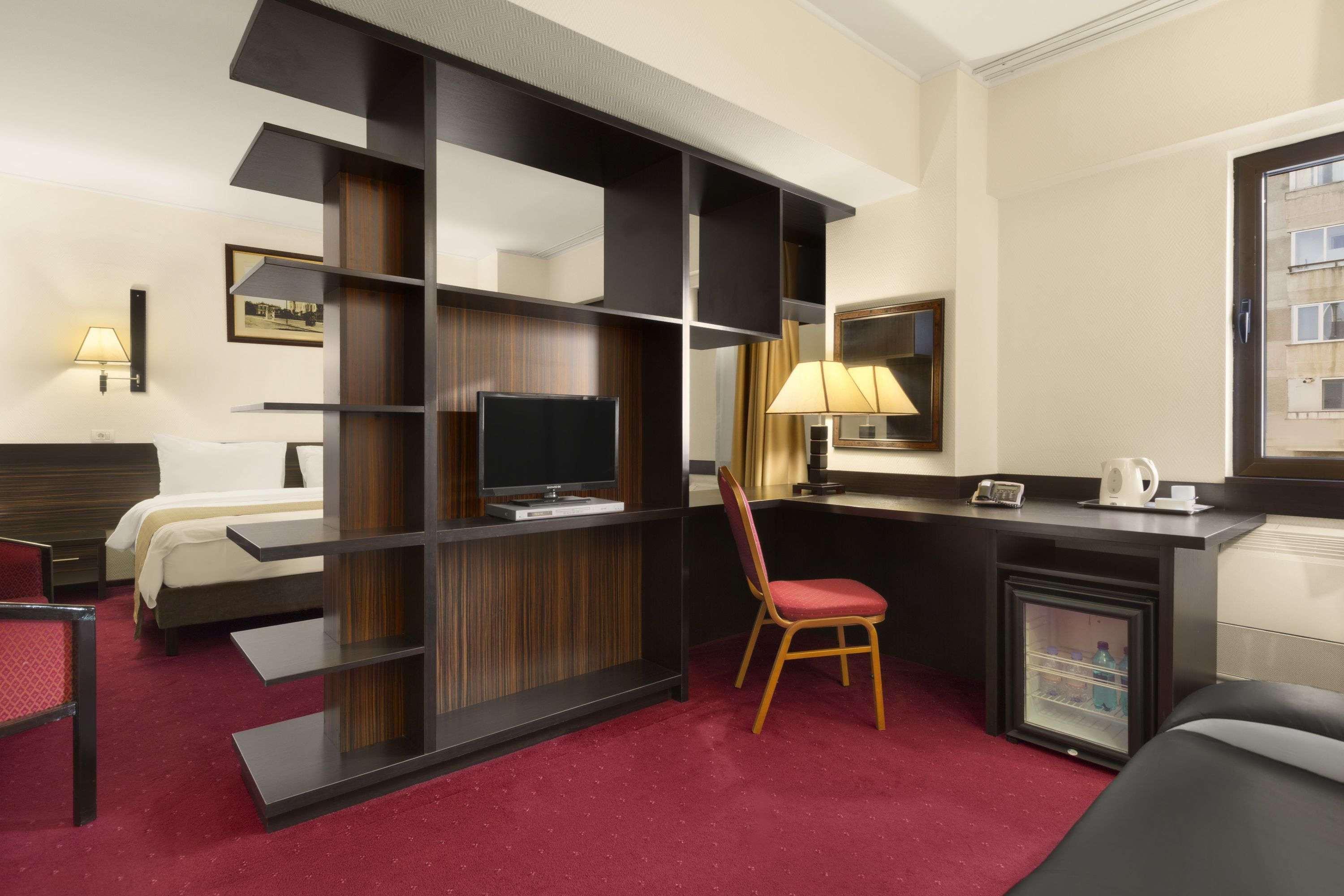 Ramada Iasi City Center Екстериор снимка